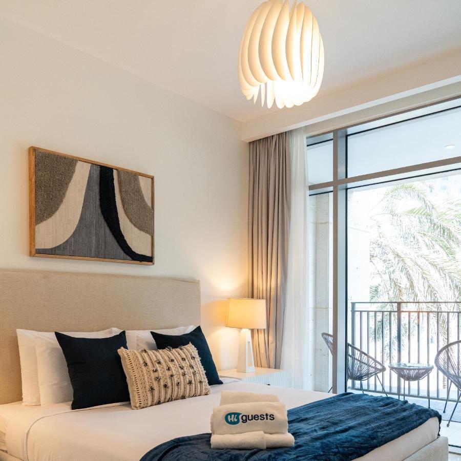 Higuests - Elegant Apt With Terrace Minutes From Burj Khalifa Дубай Экстерьер фото