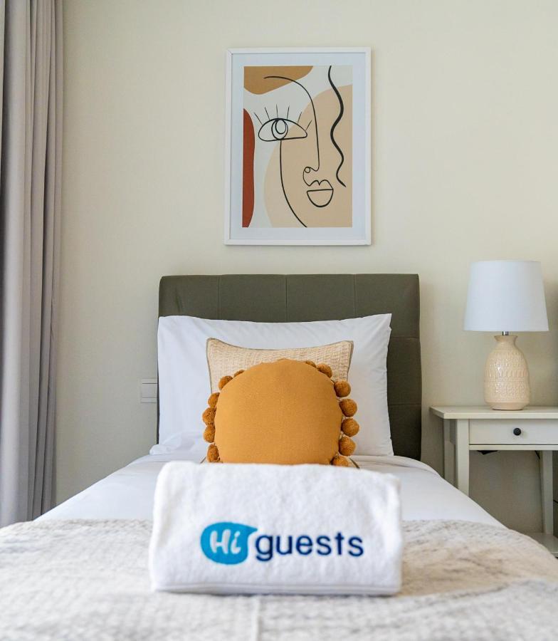 Higuests - Elegant Apt With Terrace Minutes From Burj Khalifa Дубай Экстерьер фото